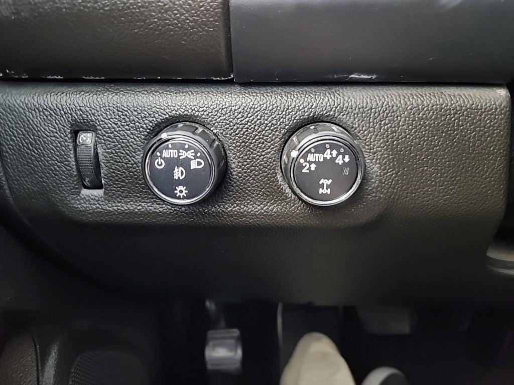 used 2021 GMC Canyon car, priced at $30,899