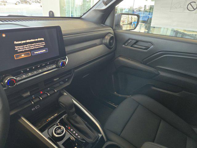 new 2025 Chevrolet Colorado car, priced at $43,820