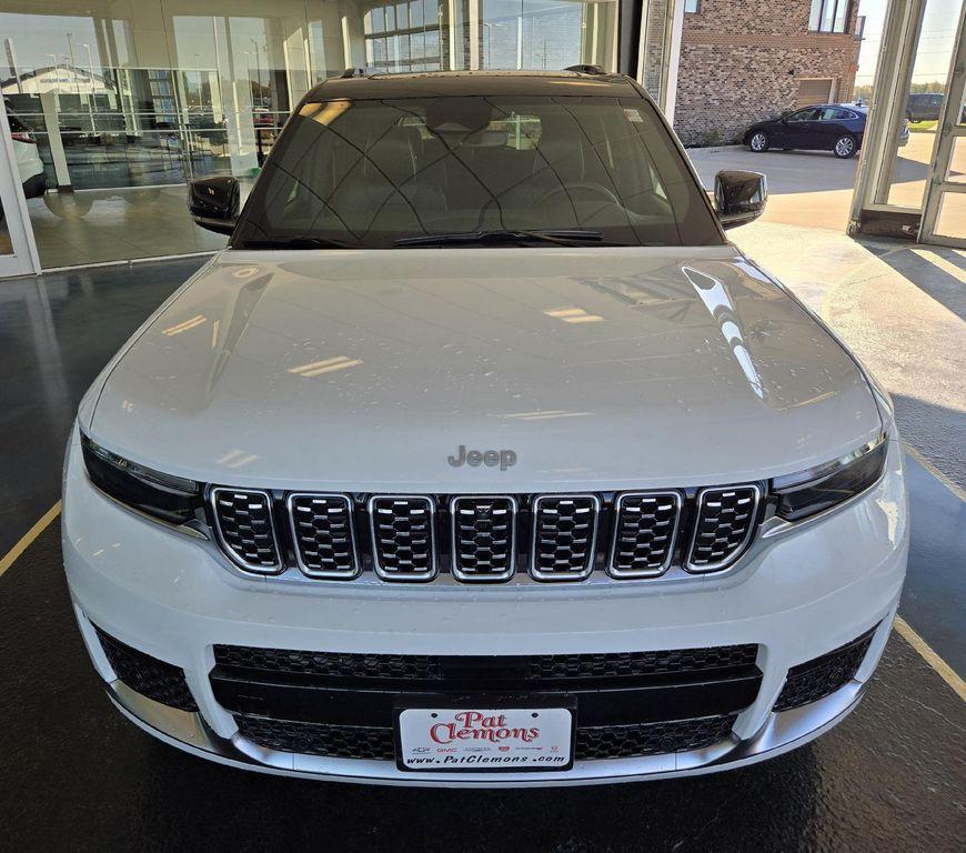 new 2025 Jeep Grand Cherokee L car, priced at $62,555