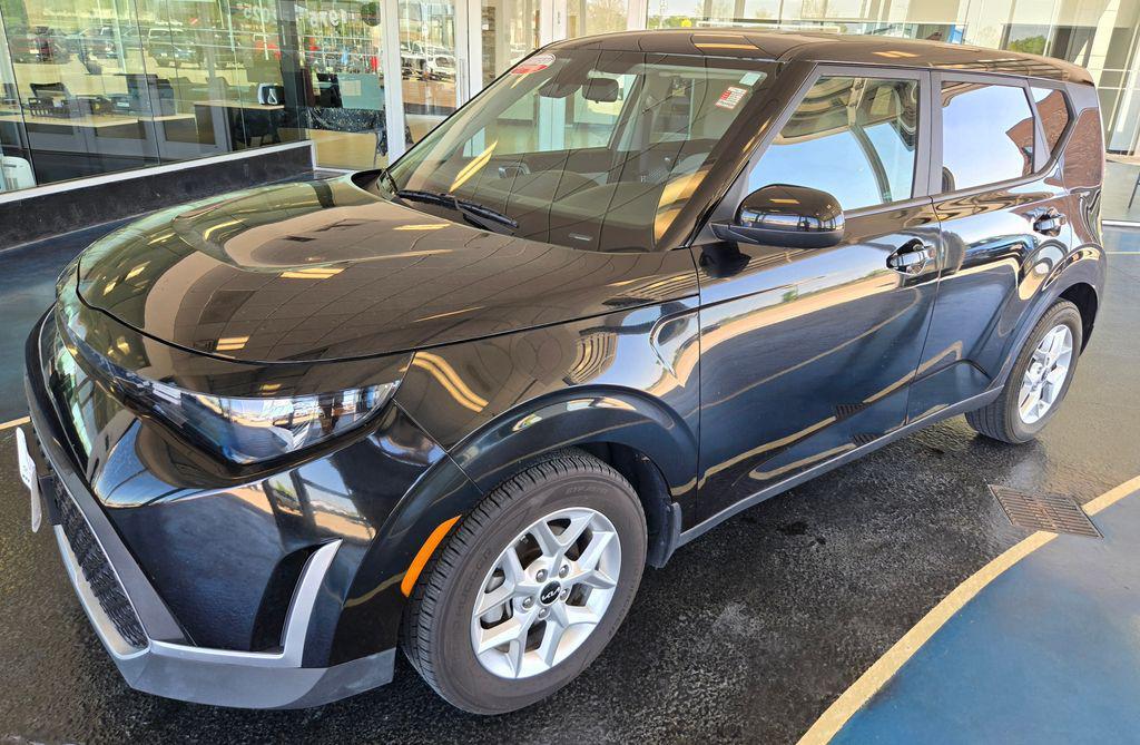 used 2023 Kia Soul car, priced at $17,999