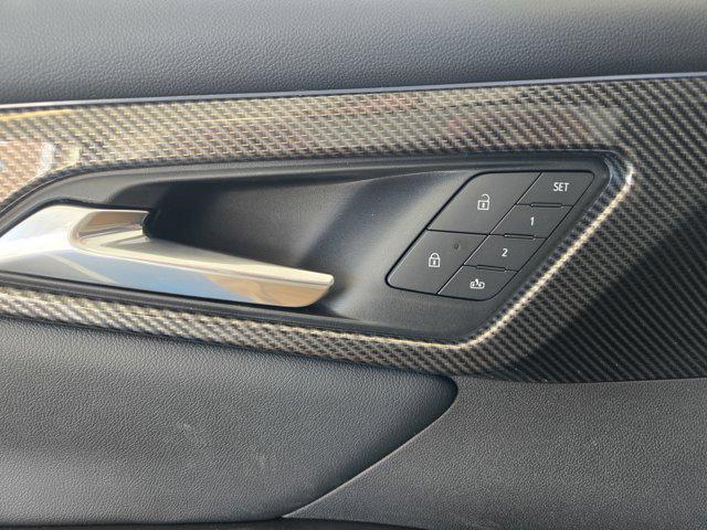 new 2025 Chevrolet Traverse car, priced at $58,695