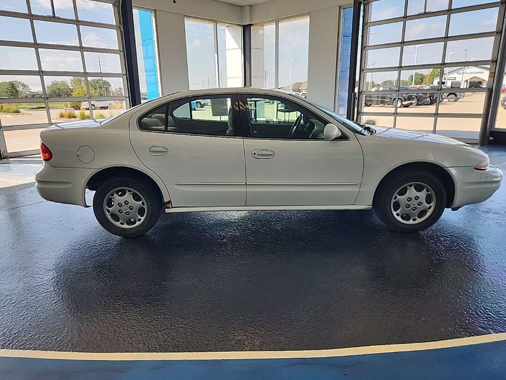 used 2000 Oldsmobile Alero car, priced at $3,990