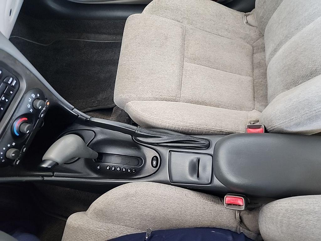 used 2000 Oldsmobile Alero car, priced at $3,990