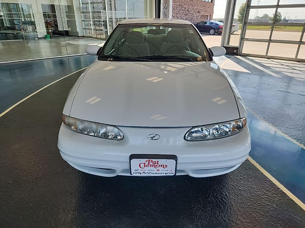 used 2000 Oldsmobile Alero car, priced at $3,990