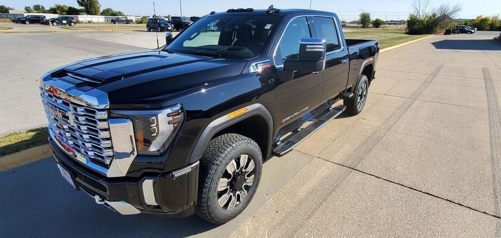 new 2025 GMC Sierra 2500 car, priced at $82,299