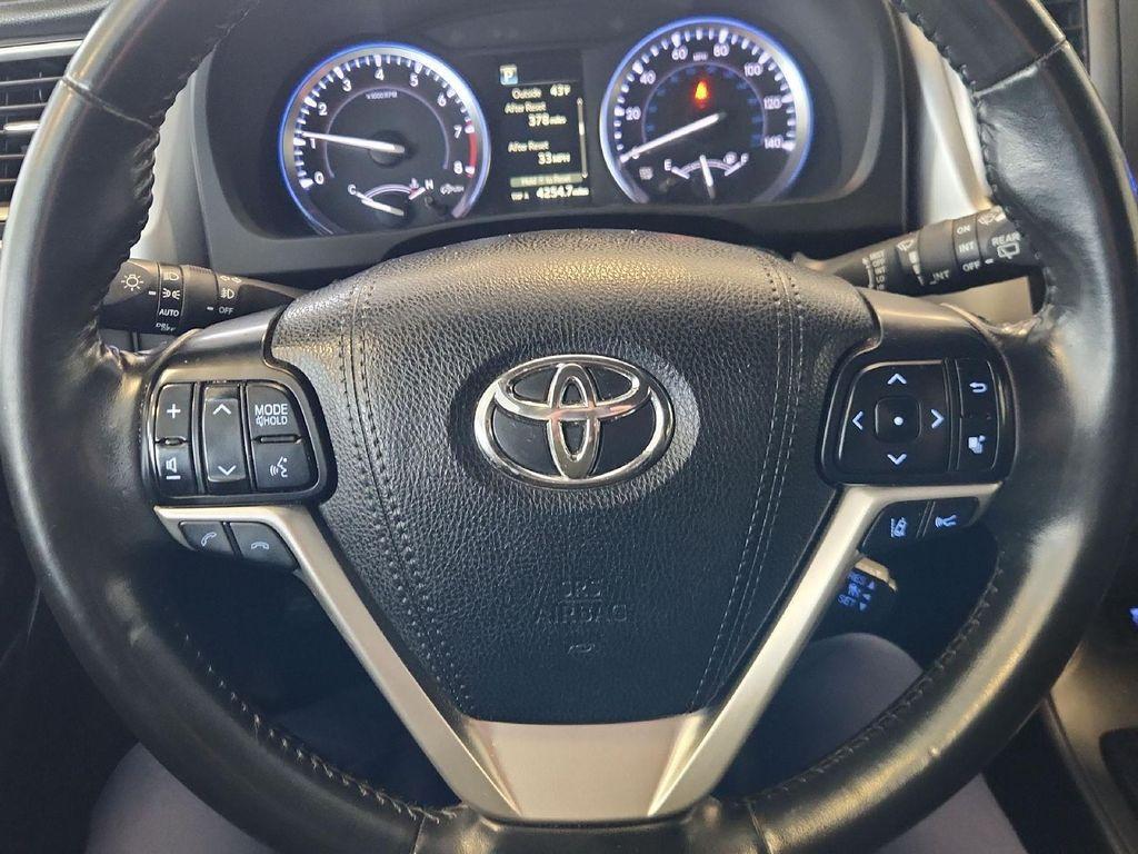 used 2017 Toyota Highlander car, priced at $21,950