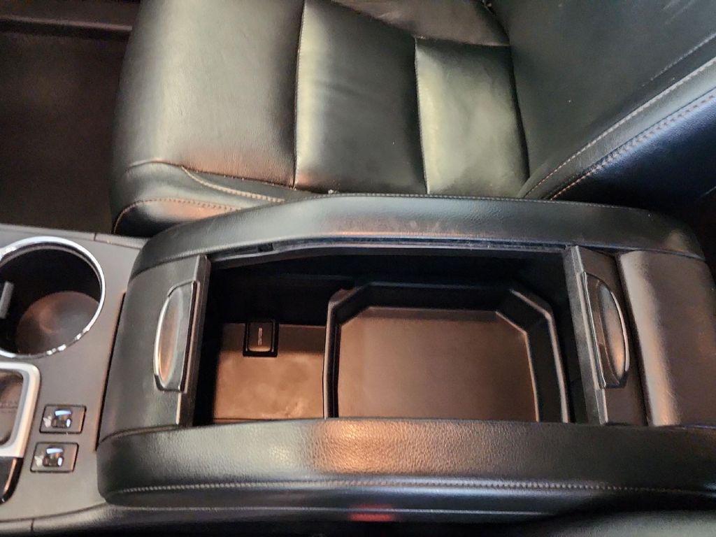 used 2017 Toyota Highlander car, priced at $21,950