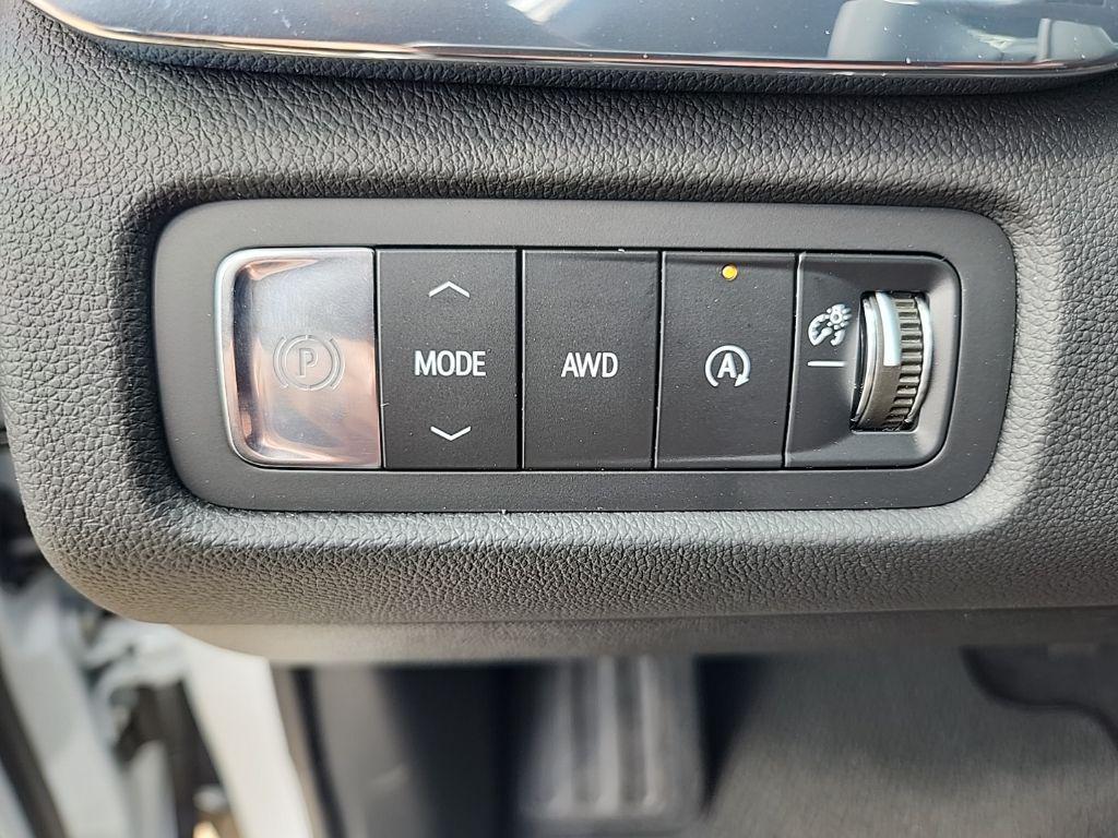 new 2026 GMC Acadia car, priced at $62,195