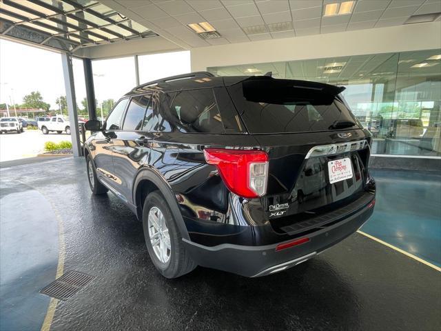 used 2022 Ford Explorer car