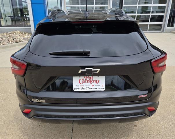 new 2025 Chevrolet Trax car, priced at $26,690