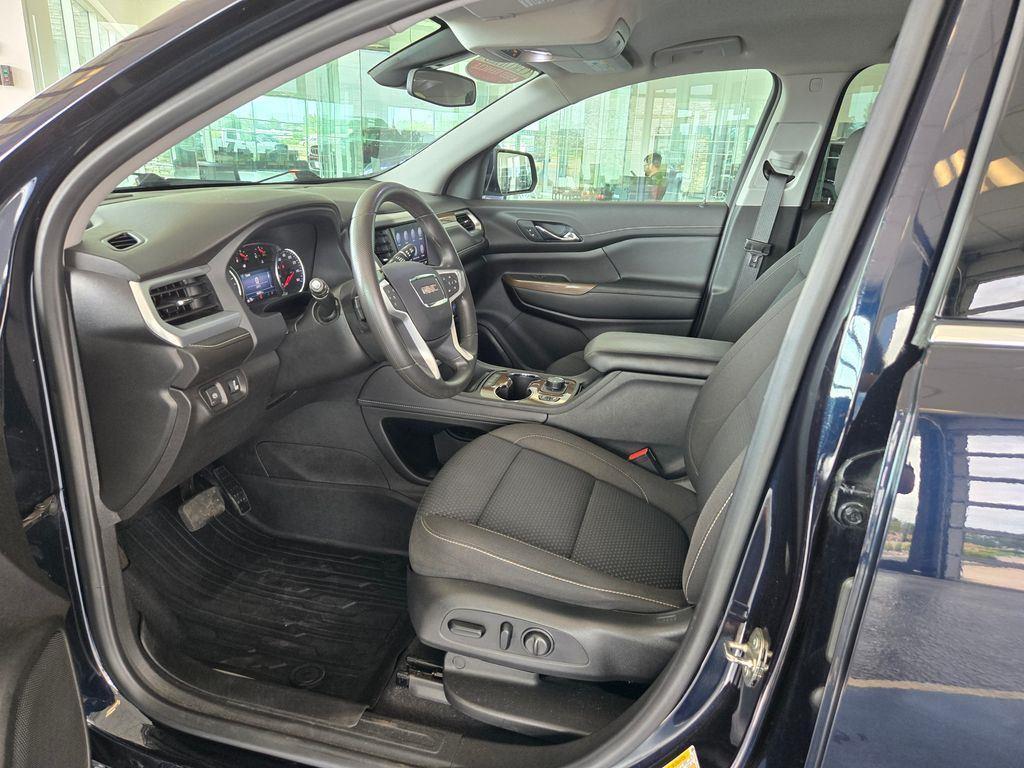 used 2021 GMC Acadia car, priced at $24,999