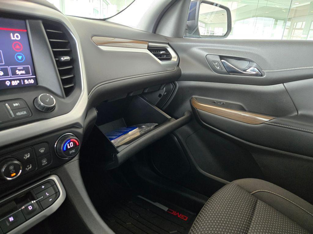 used 2021 GMC Acadia car, priced at $25,999