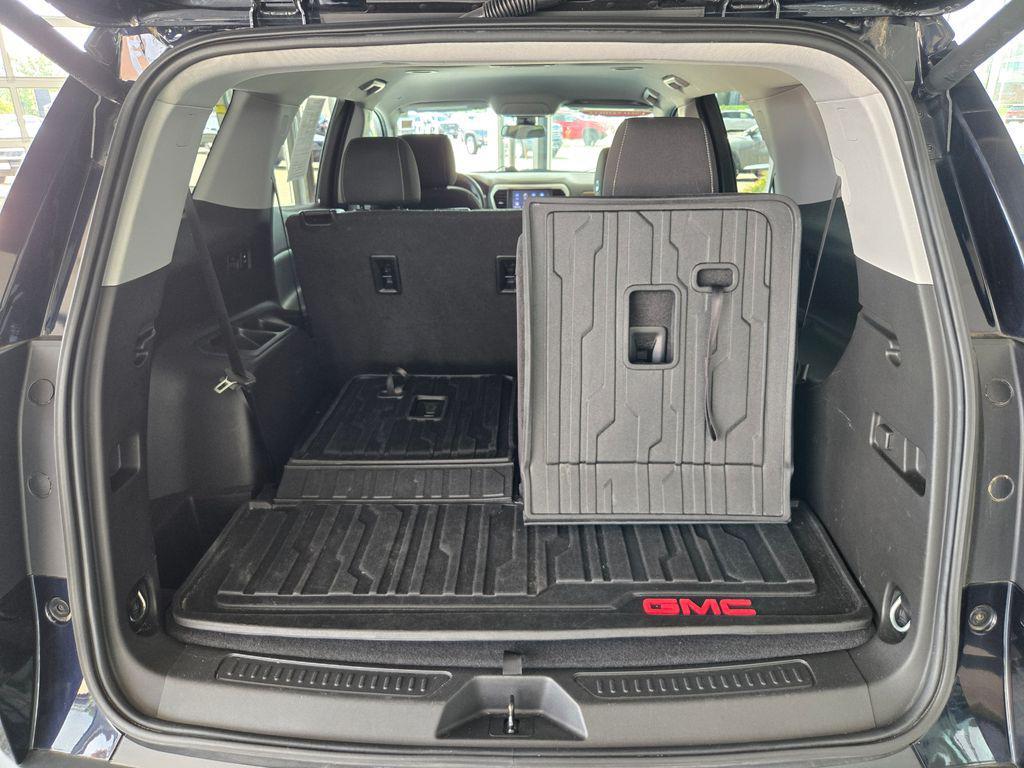 used 2021 GMC Acadia car, priced at $25,999