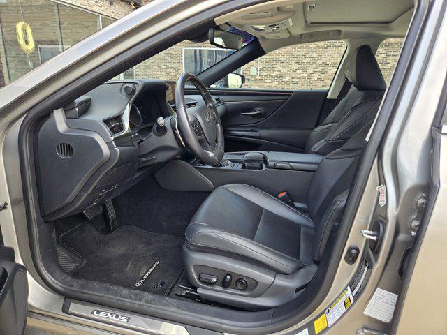 used 2021 Lexus ES 350 car, priced at $31,599