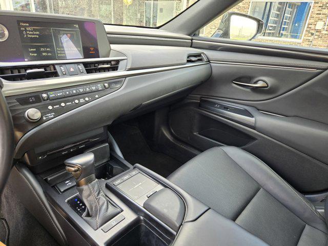 used 2021 Lexus ES 350 car, priced at $31,599
