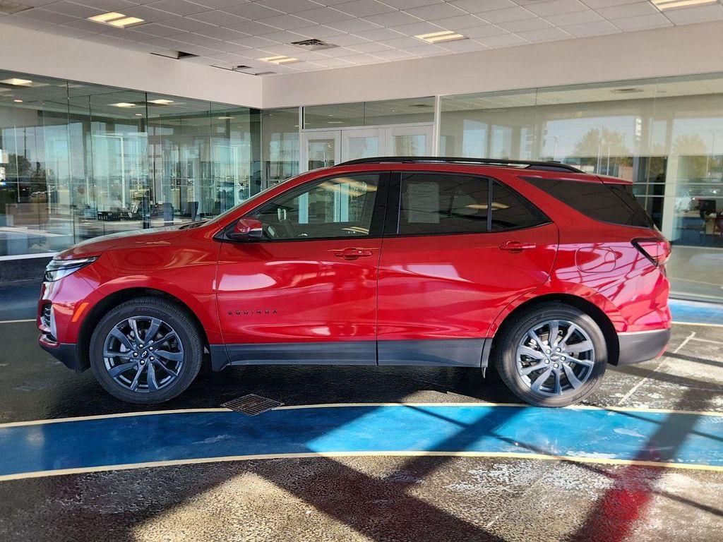 used 2024 Chevrolet Equinox car, priced at $29,993