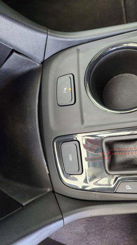used 2022 Chevrolet Equinox car, priced at $24,964