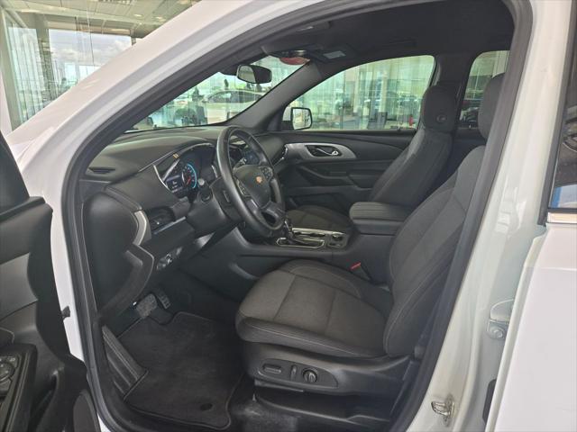 used 2023 Chevrolet Traverse car, priced at $29,999