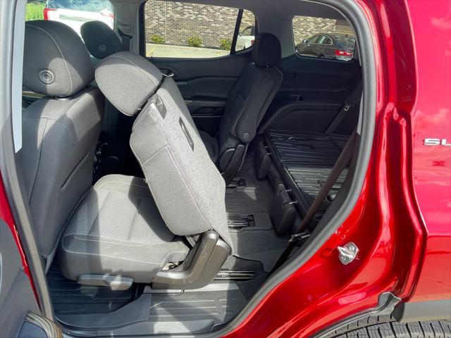 used 2022 GMC Acadia car, priced at $26,999