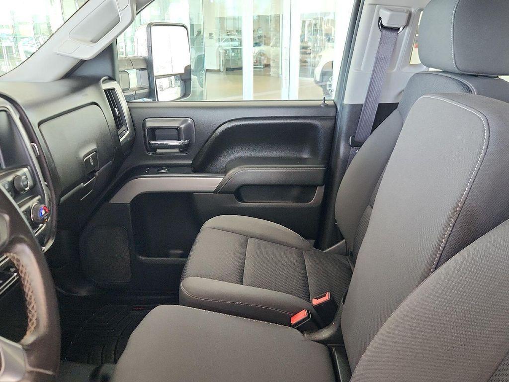 used 2015 Chevrolet Silverado 1500 car, priced at $15,250