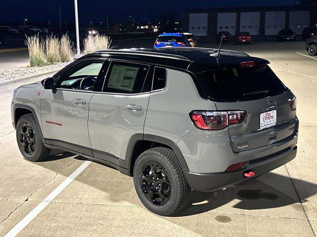 new 2024 Jeep Compass car, priced at $41,160