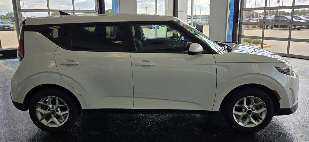 used 2023 Kia Soul car
