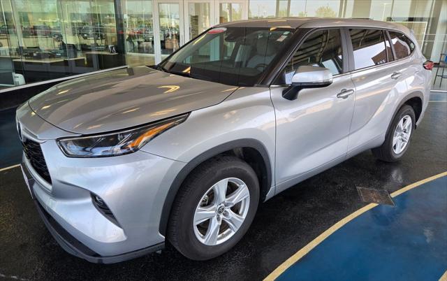 used 2023 Toyota Highlander car, priced at $32,999
