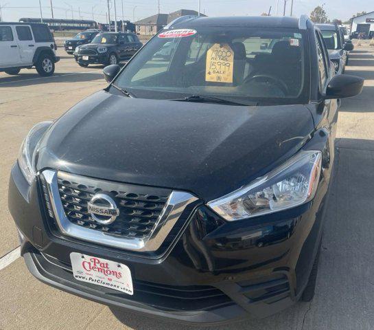 used 2020 Nissan Kicks car, priced at $15,999