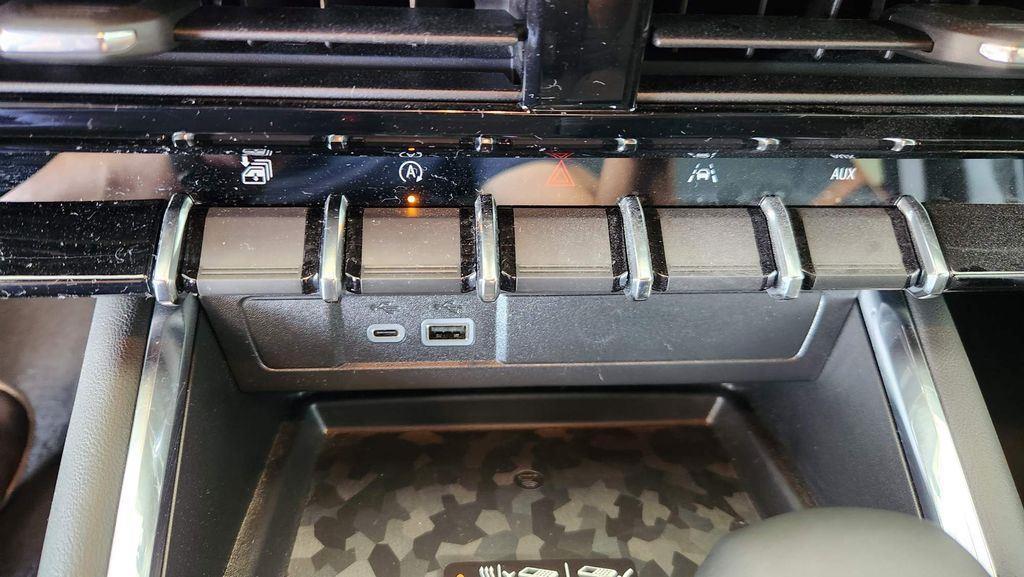 new 2025 GMC Canyon car, priced at $47,699