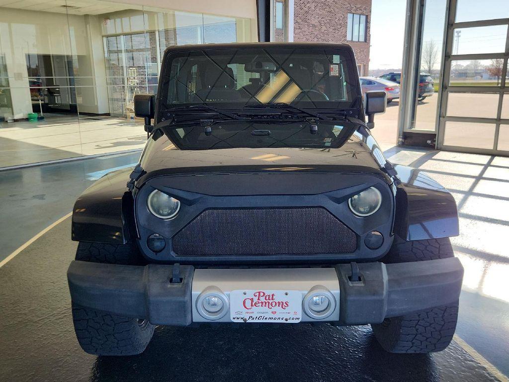 used 2015 Jeep Wrangler Unlimited car, priced at $17,850