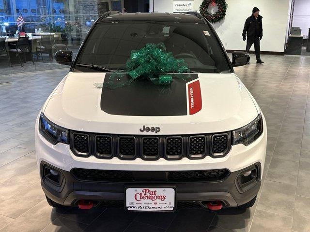 new 2024 Jeep Compass car, priced at $40,565