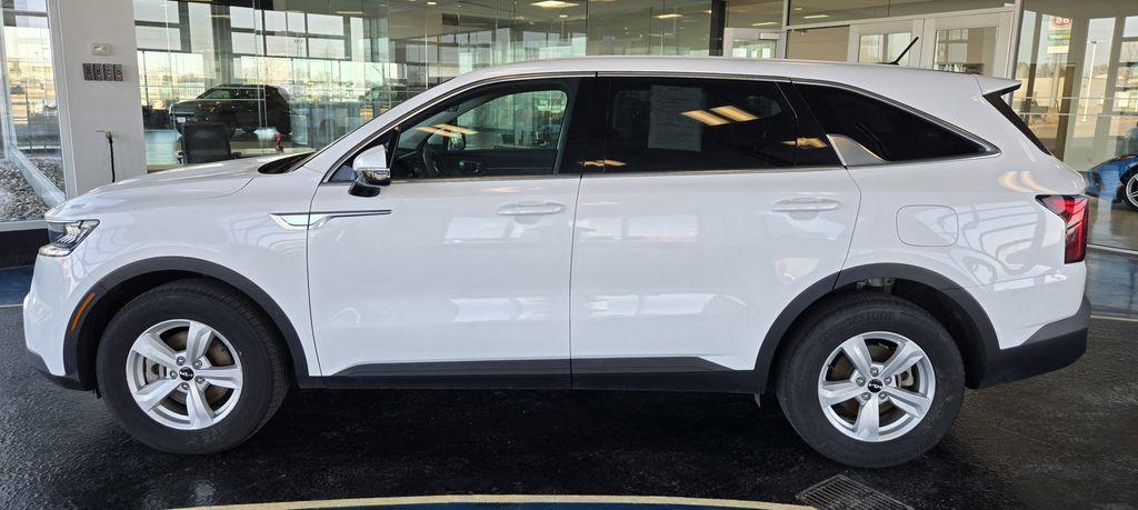 used 2023 Kia Sorento car, priced at $23,999