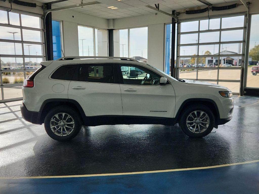 used 2021 Jeep Cherokee car, priced at $18,890