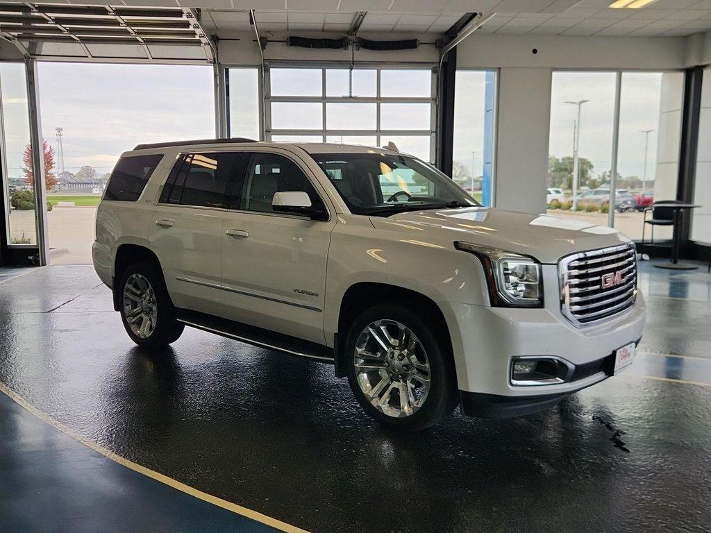 used 2018 GMC Yukon car, priced at $25,999