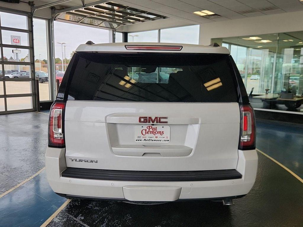 used 2018 GMC Yukon car, priced at $25,999