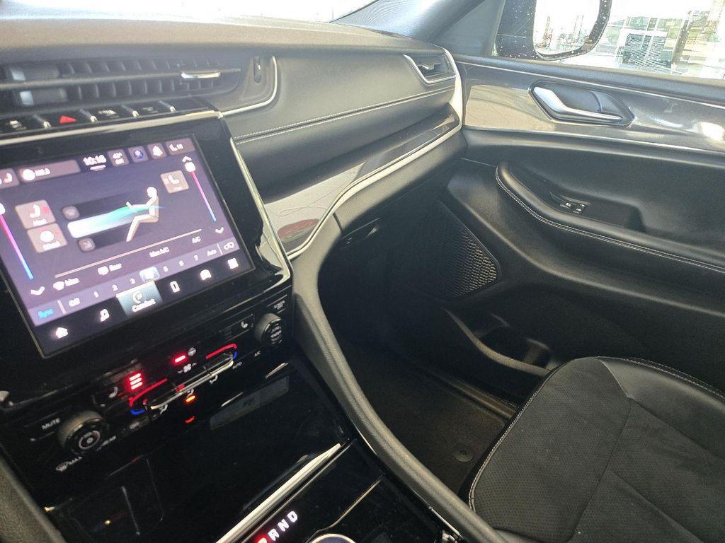 used 2023 Jeep Grand Cherokee car, priced at $31,999