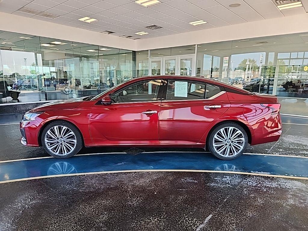 used 2023 Nissan Altima car, priced at $22,499