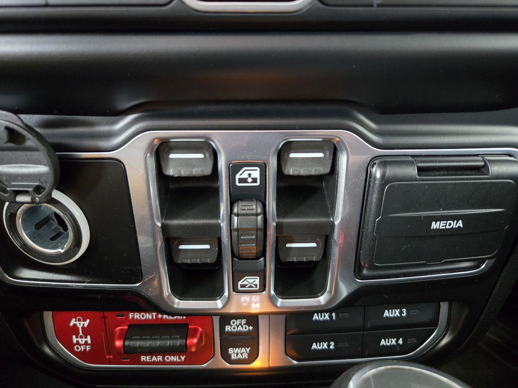 used 2021 Jeep Wrangler Unlimited car, priced at $35,999