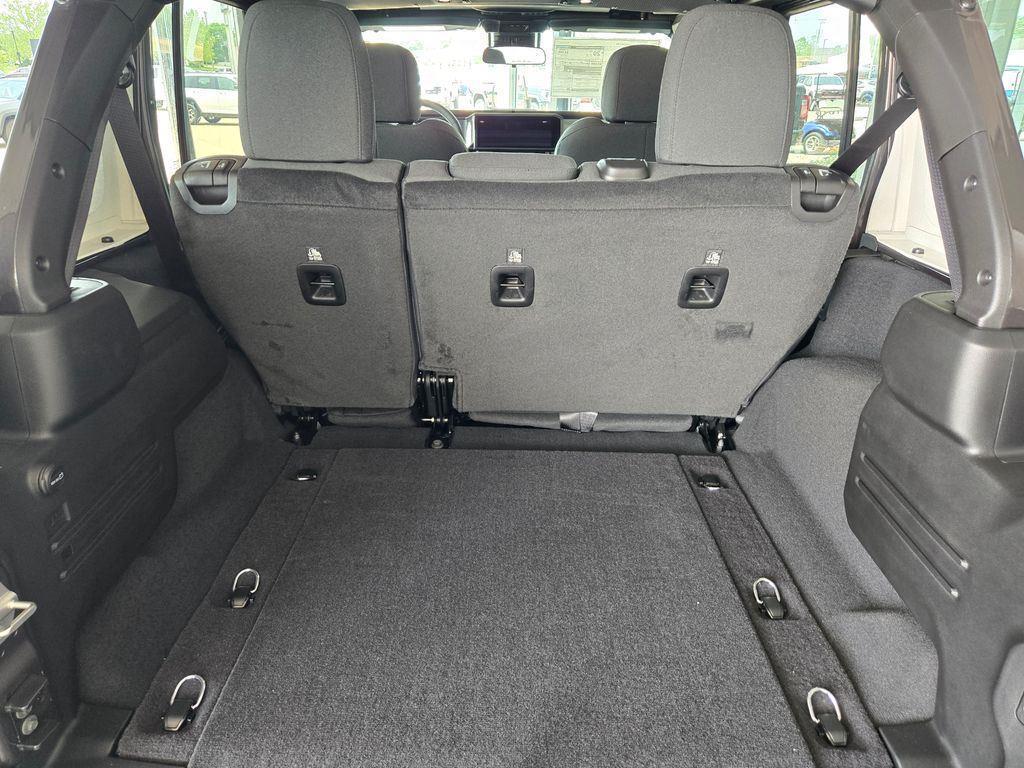 new 2025 Jeep Wrangler car, priced at $51,799