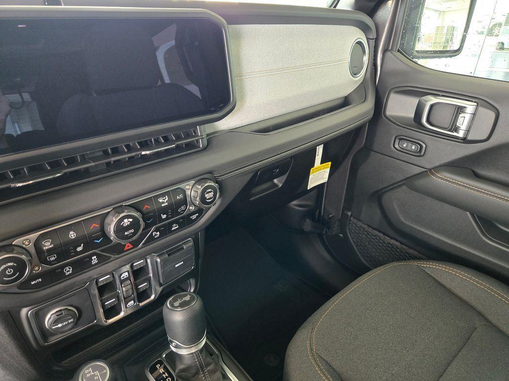 new 2025 Jeep Wrangler car, priced at $51,799