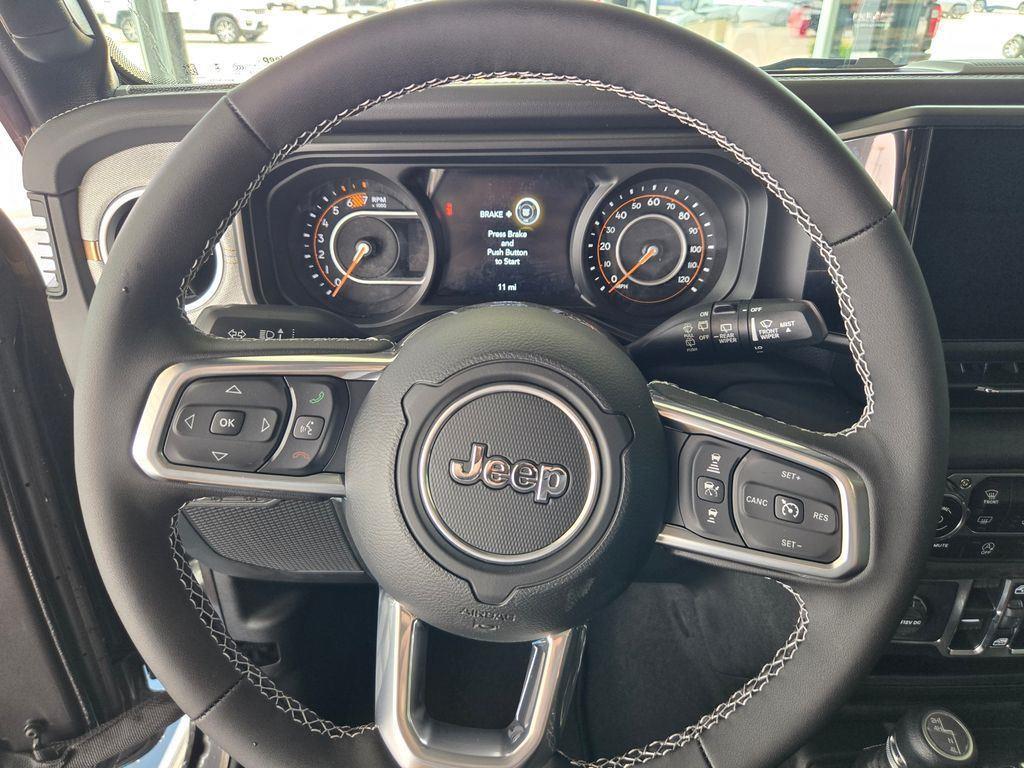 new 2025 Jeep Wrangler car, priced at $51,799