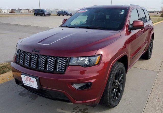 used 2019 Jeep Grand Cherokee car, priced at $24,999