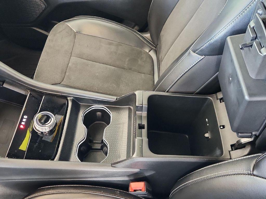 used 2024 Jeep Grand Cherokee L car, priced at $32,999