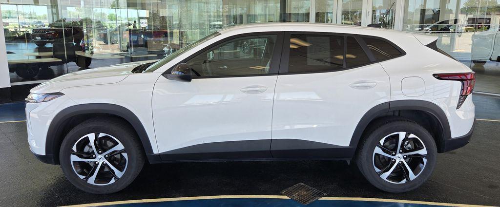 used 2024 Chevrolet Trax car