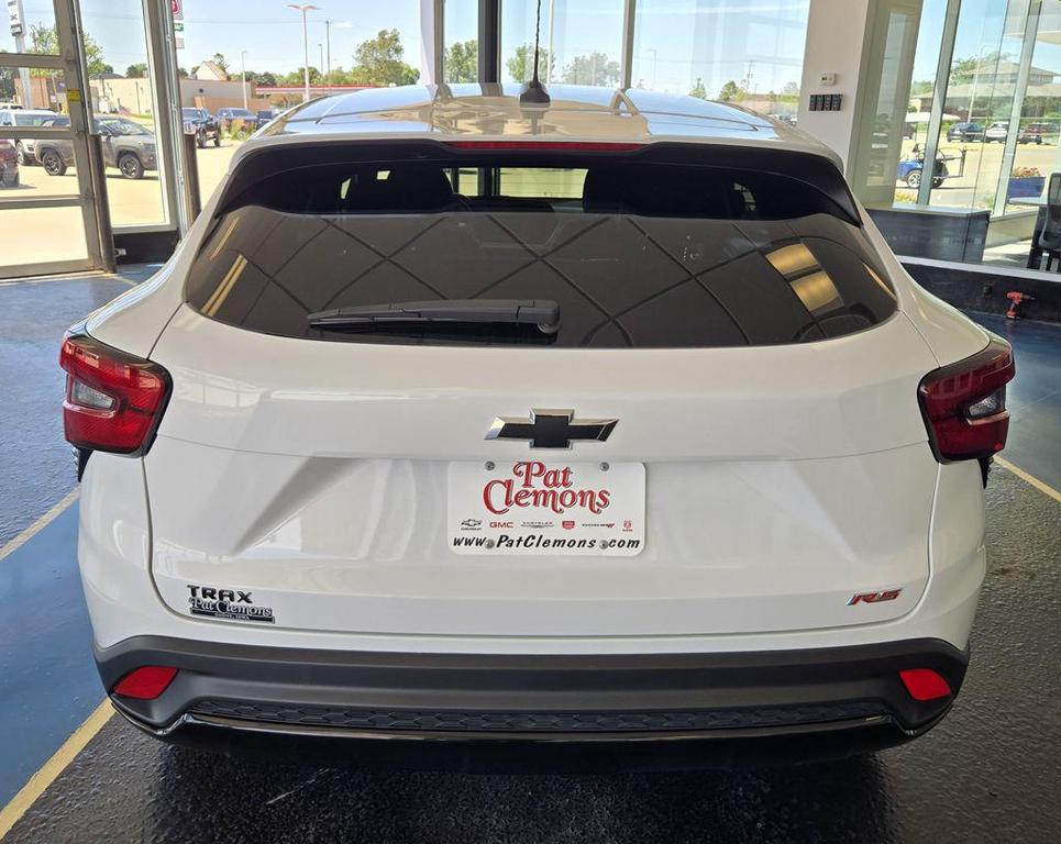 used 2024 Chevrolet Trax car, priced at $23,498