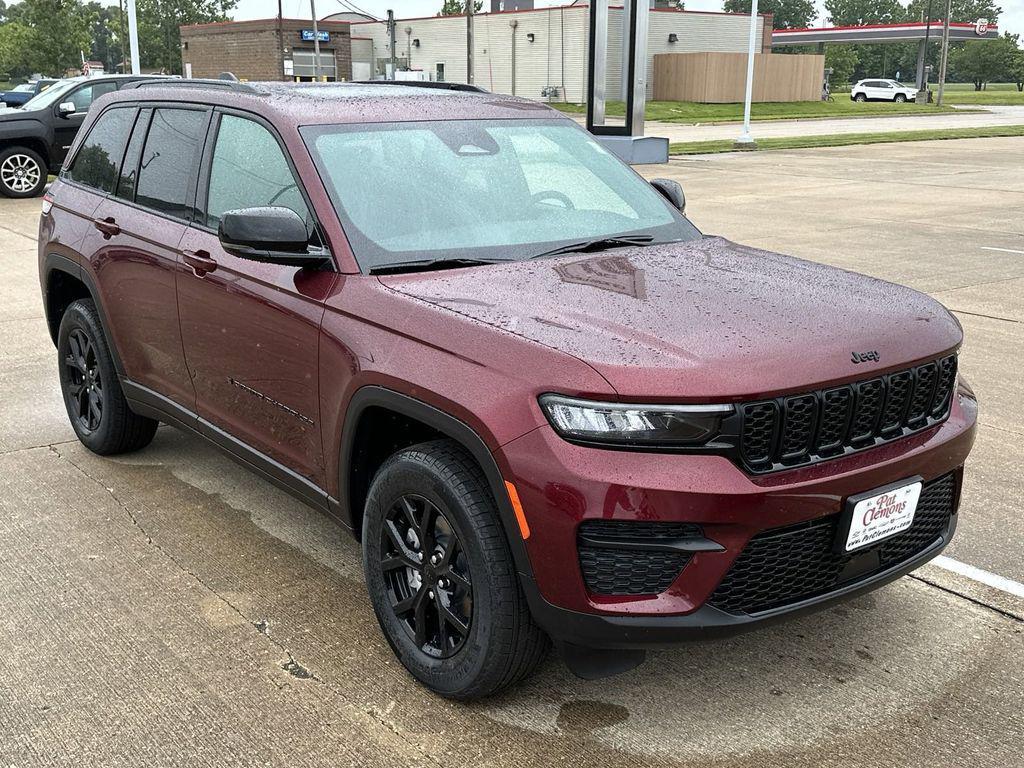 used 2024 Jeep Grand Cherokee car, priced at $36,999