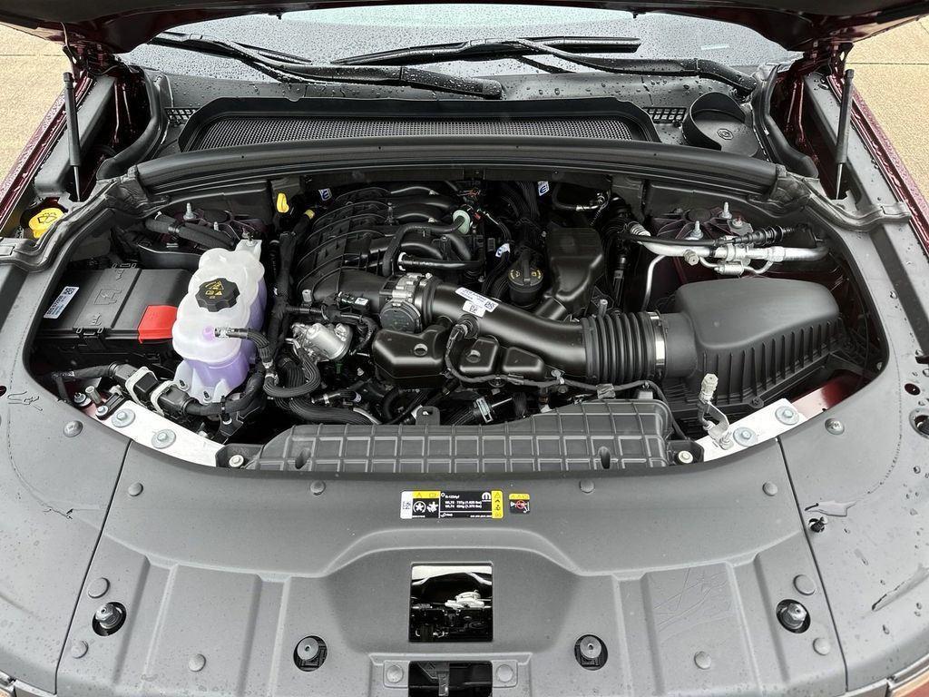 used 2024 Jeep Grand Cherokee car, priced at $36,999