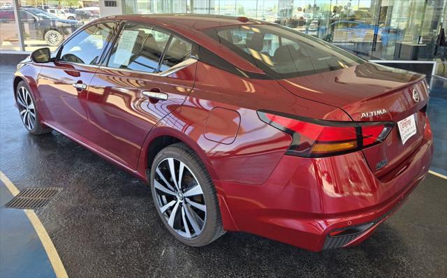 used 2022 Nissan Altima car, priced at $27,999