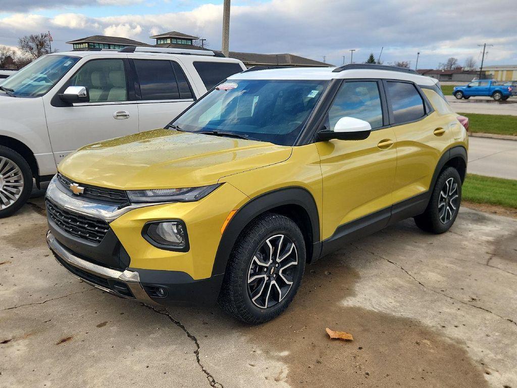 used 2023 Chevrolet TrailBlazer car, priced at $24,372