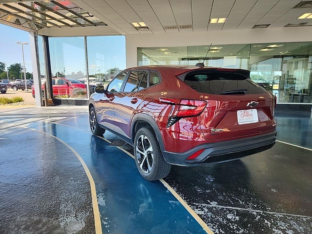 used 2024 Chevrolet Trax car, priced at $21,999